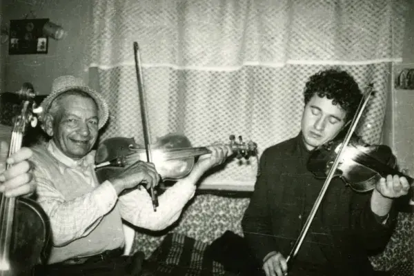 Ádám István "Icsán" és Porteleki László, széki táncház 1970-es évek