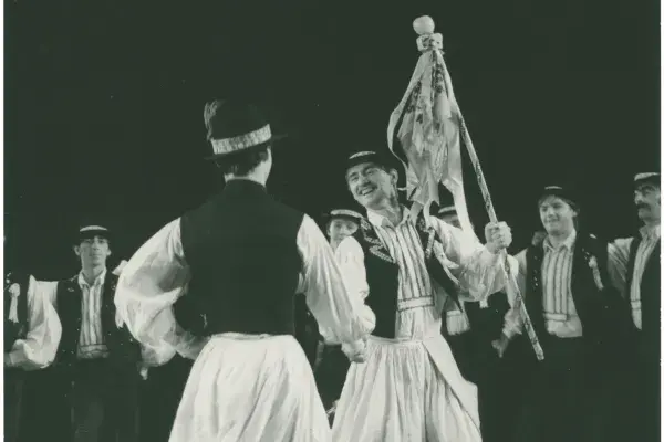 Daróczi-Bárdos Tamás - Timár Sándor: Lakodalmas, 1982