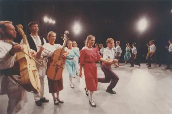 Timár Sándor: Táncbéli táncszók, 1992