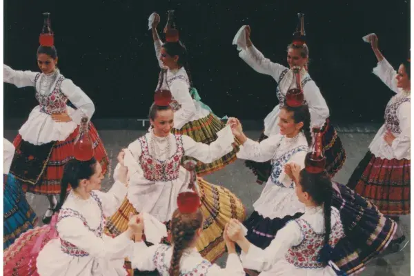 Timár Sándor: Tolnai üveges, 1990