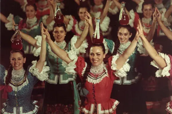 Gulyás László - Rábai Miklós: Üveges tánc, 1970-es évek