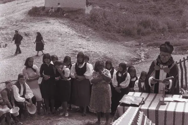 Ádám István 'Icsán' széki prímás temetése, Szék, Románia, 1980.08.30. (HH_THA_FO_003906_01).JPG
