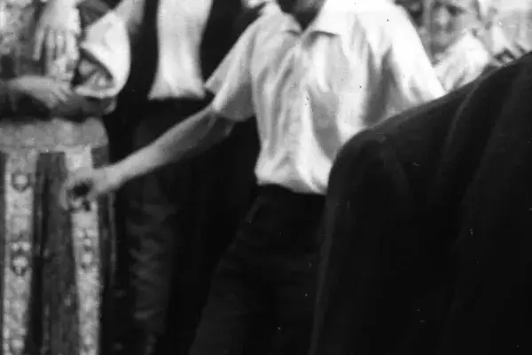 Martin György gyűjtés közben (HH_THA_FO_002512_01).JPG