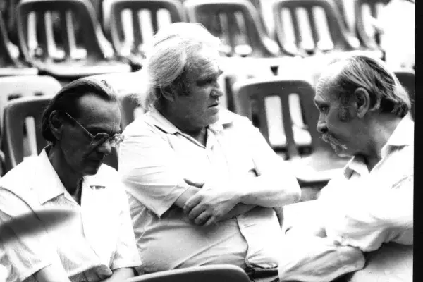 Martin György, Pesovár Ferenc, Pesovár Ernő a Dunamenti Folklórfesztiválon, Kalocsa, 1981 (HH_THA_FO_002523_01).JPG