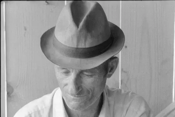 Moldován Stefán kontrás a válaszúti táborban (1997)