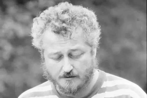 Nagymarosy András a Kalamajka Együttes bőgőse 1998.