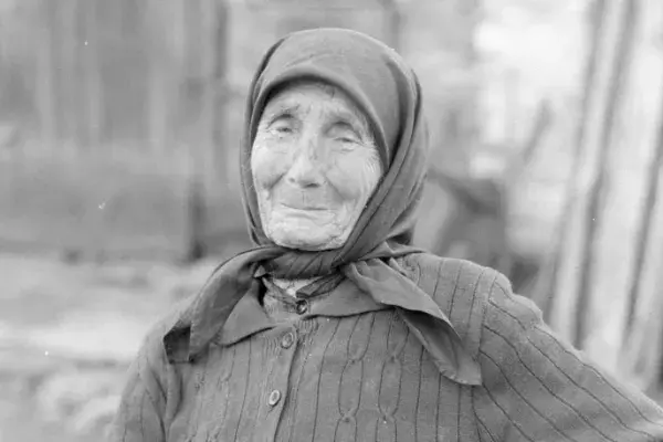 Idős asszony, Türe 1996.