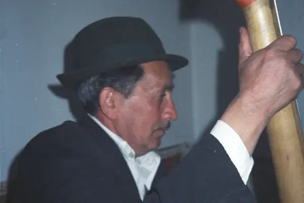 105.) Sütő András „Sütemény”  kalotaszegi nagybőgős. 1980-as évek