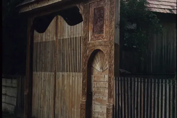 Faragott székelykapu, 1980-as évek