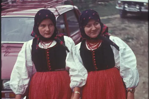 16.) Széki lányok (Prózsa Rózsi és Tasnádi "Palkó" Zsuzsa). Szék, 1960-70-es évek